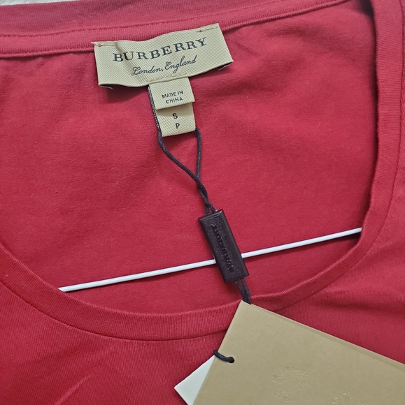 BNWT Burberry tee - Picture 6 of 6